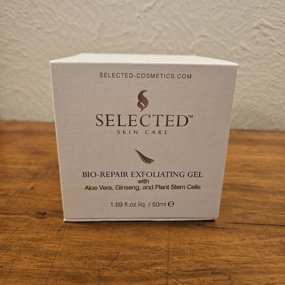 Selected Skin Care Bio-Repair Exfoliating Gel‎ Aloe, Ginseng, & Plant Stem Cell